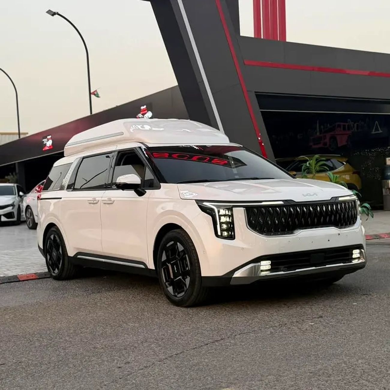 كيا كارنيفال إي إكس ديلوكس Brand - Korean Specs - Luxury Family Minivan