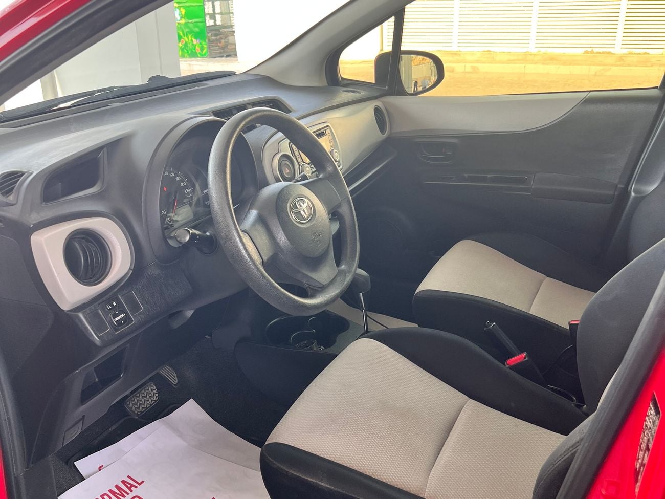 Toyota Yaris MID