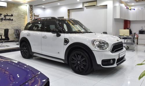Mini Cooper S Countryman ALL4 EXCELLENT DEAL for our Mini Countryman Cooper S All4 ( 2018 Model ) in White Color GCC Specs