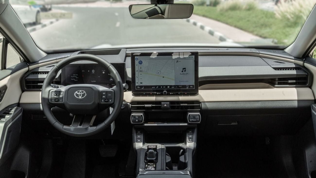 Toyota RAV4 VXR HEV RAV4 Limited 2.5 Hybrid with Auto Park 2026