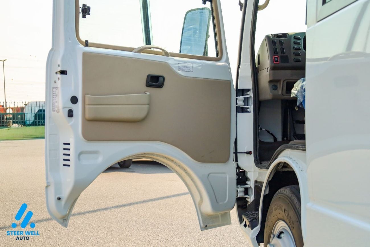 Mitsubishi Rosa 2026 | 33 - Seater Bus | Full Option | GCC Specs | 4.2L Diesel MT | Export