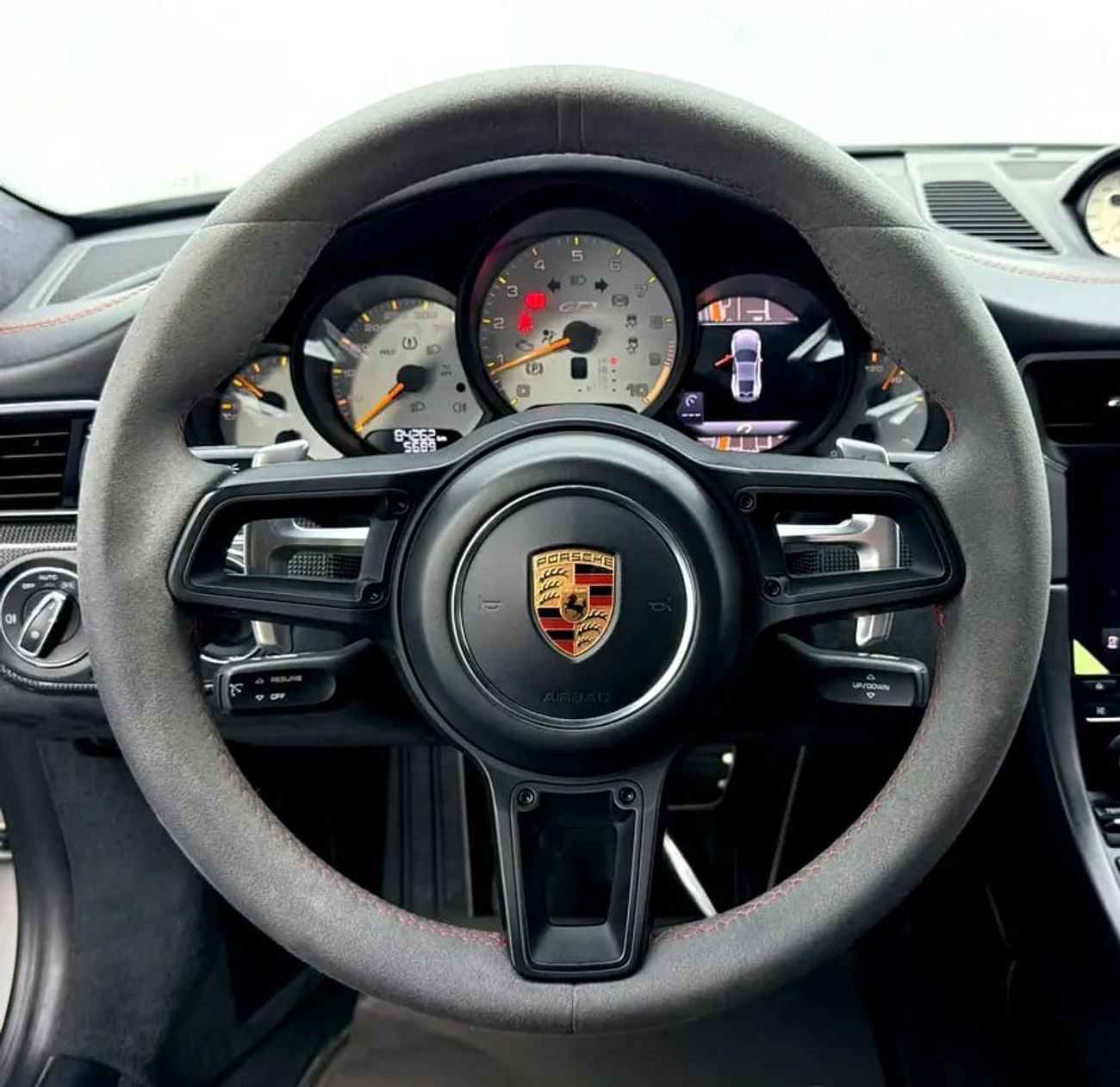 Porsche 911 GT3, Service History, Carbon Fiber Interior, Fully Loaded, GCC