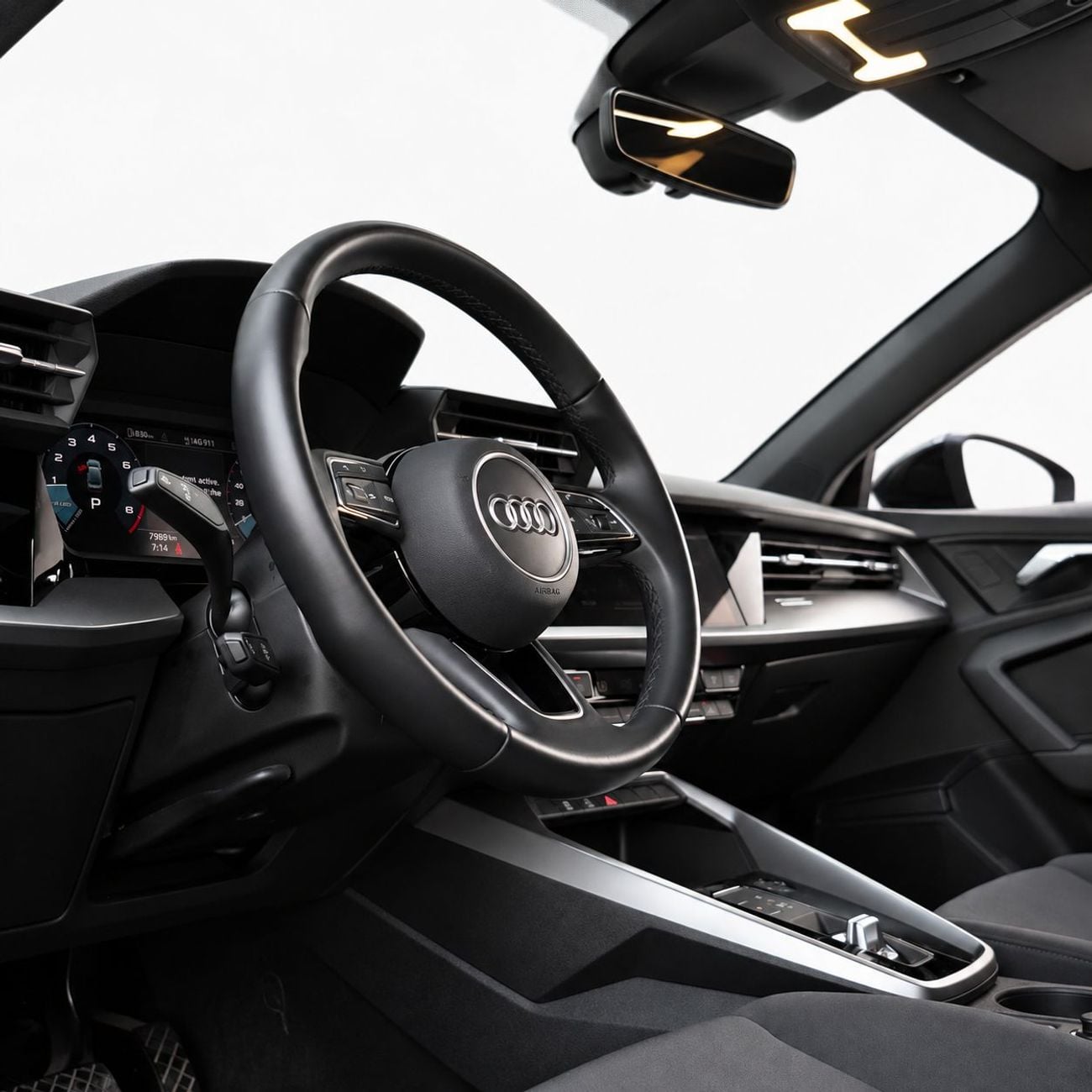 أودي A3 35 TFSI 1,724 درهم إماراتي شهرياً • بدون دفعة أولى • أودي A3 35 TFSI • ضمان لمدة عام