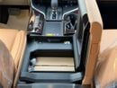 لكزس LX 700h SIGNATURE لكزس LX 700 هايبرد، نظام ركن آلي، أبيض/بيج.