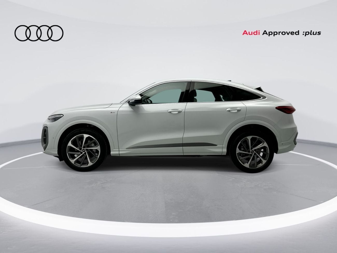 Audi Q5 45 TFSI SPORTBACK S-LINE TFSI quattro 204hp (Ref# 30926)