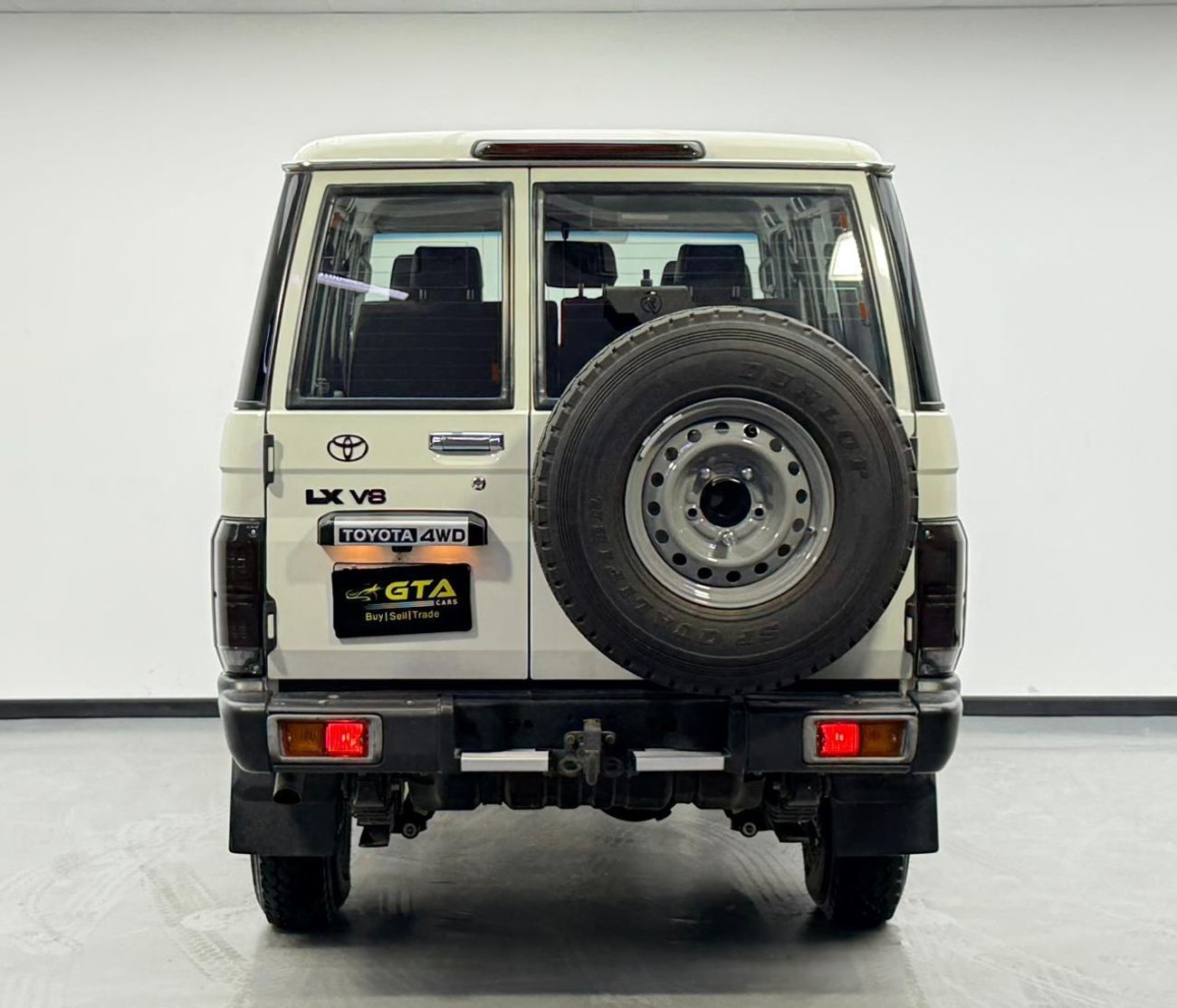 Toyota Land Cruiser 2024 Toyota Land Cruiser, Warranty, Almost New, GCC