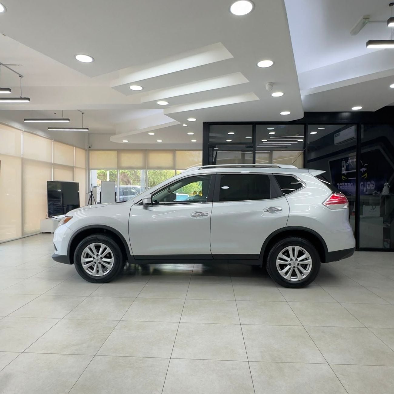 Nissan Rogue SV