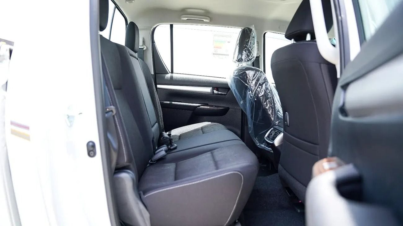 Toyota Hilux GLX 2.8 FULL GCC Specs