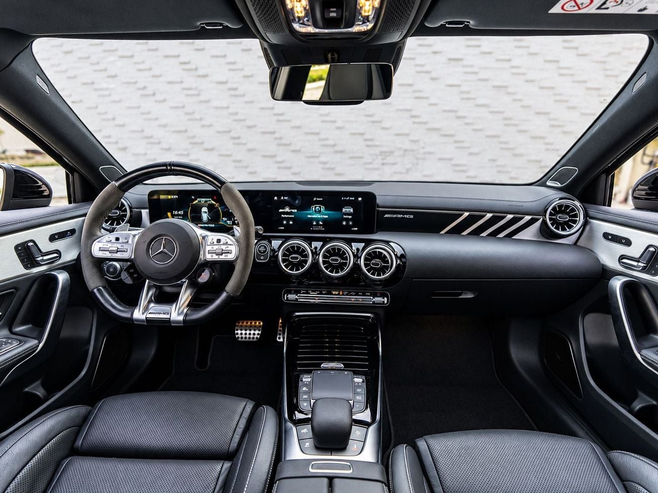 مرسيدس بنز A45 AMG- S