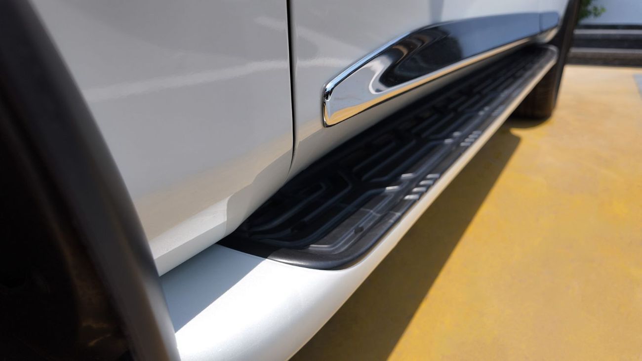 نيسان باترول LE PLATINUM CITY 2024 Nissan Patrol LE Platinum | 5.6L V8 | 400 HP | Brand New | GCC Specs
