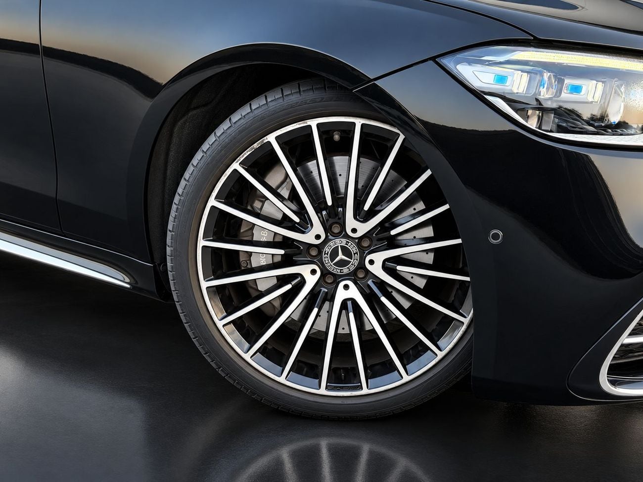 Mercedes Benz S500 4MATIC L