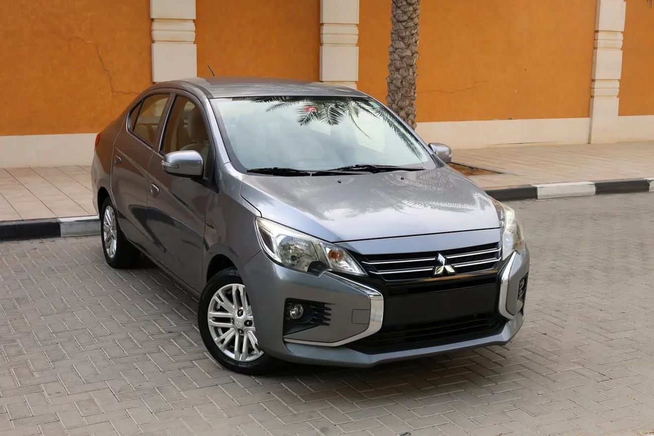 ميتسوبيشي اتراج جي إل إكس - GCC Specs - Low Mileage