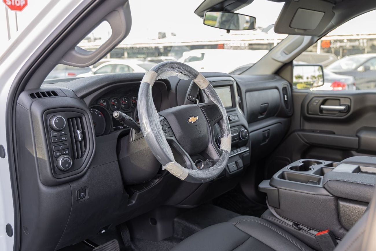 Chevrolet Silverado 1500WT CHEVROLET SILVERADO | V8 5.3L | 4WD | GCC | CREW CAB | 2025 (Export)