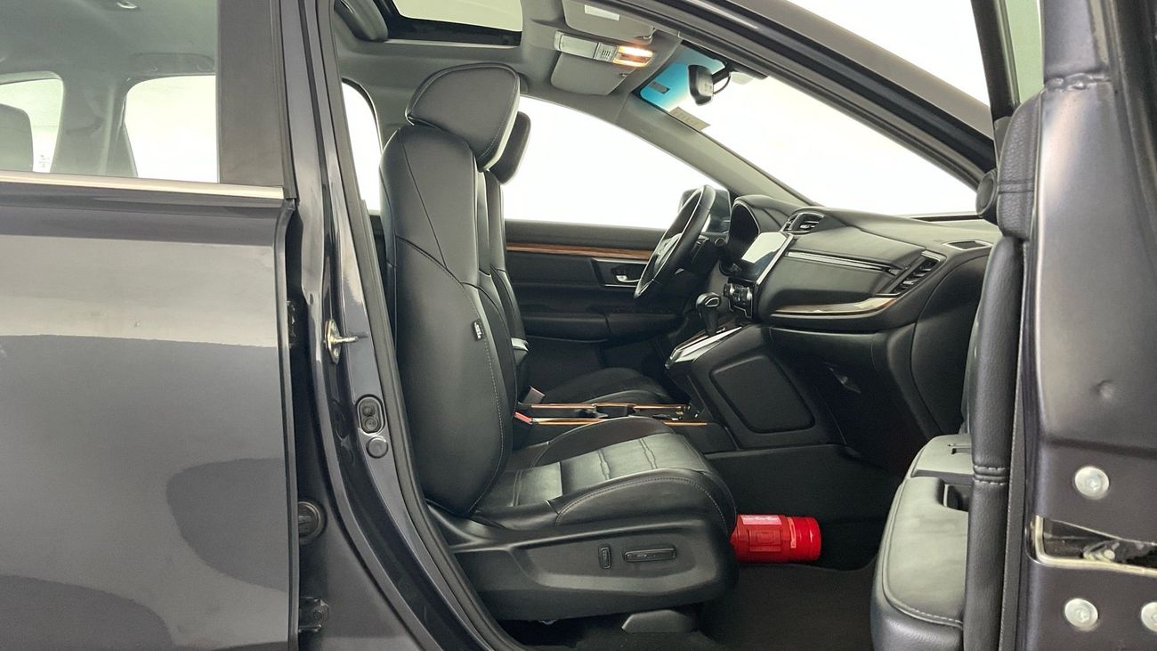 Honda CR-V TOURING | Guaranteed Warranty | 0 Down Payment