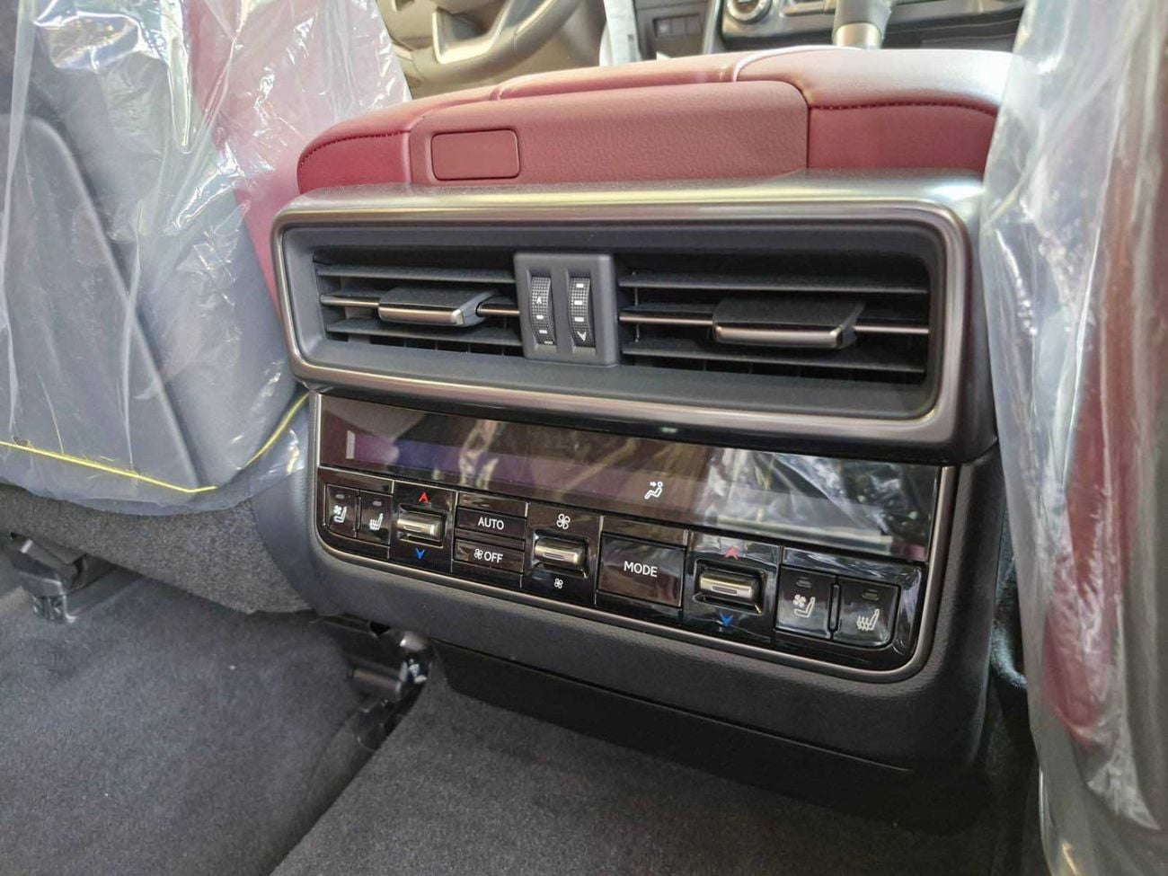 Lexus LX600 PRESTIGE