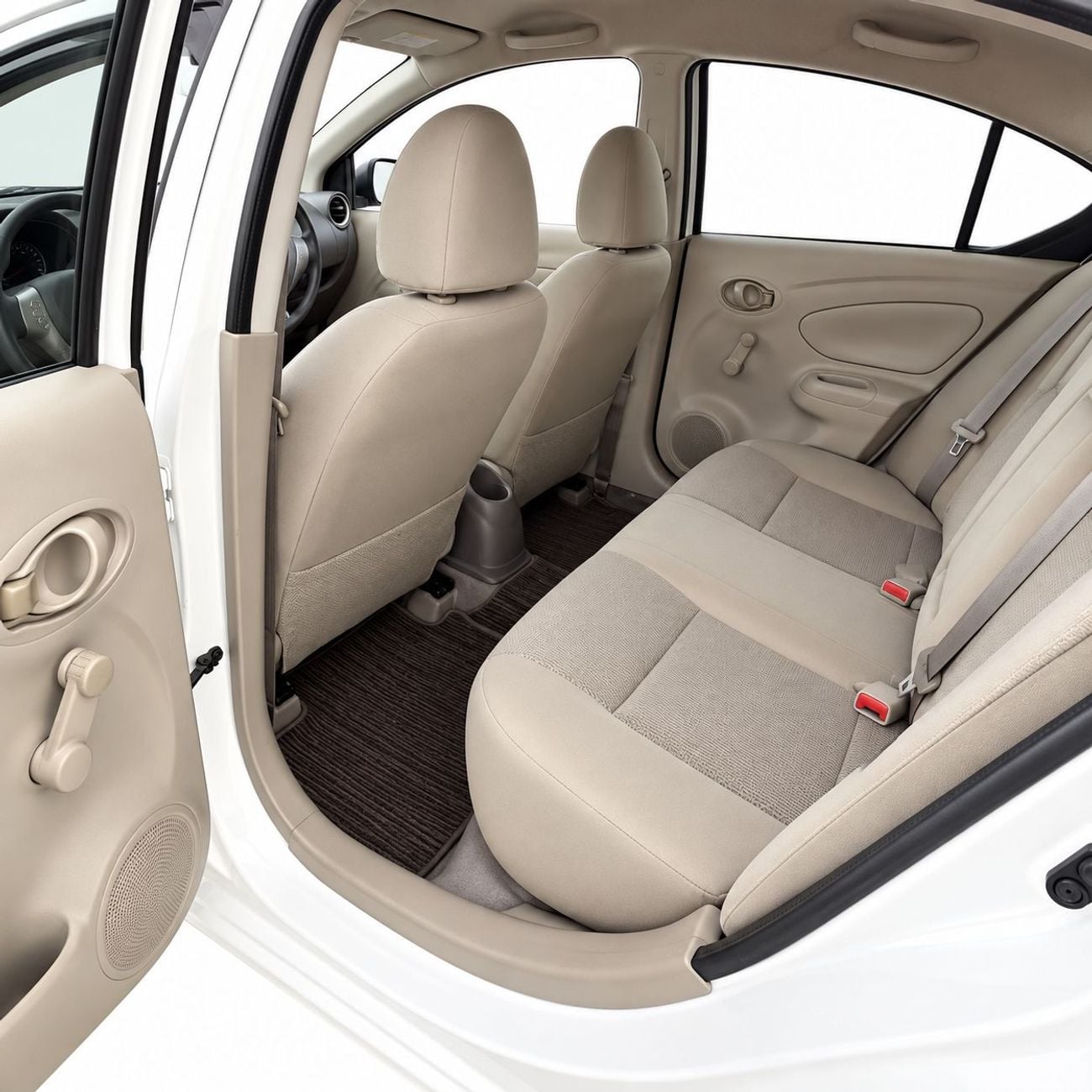 Nissan Sunny SV