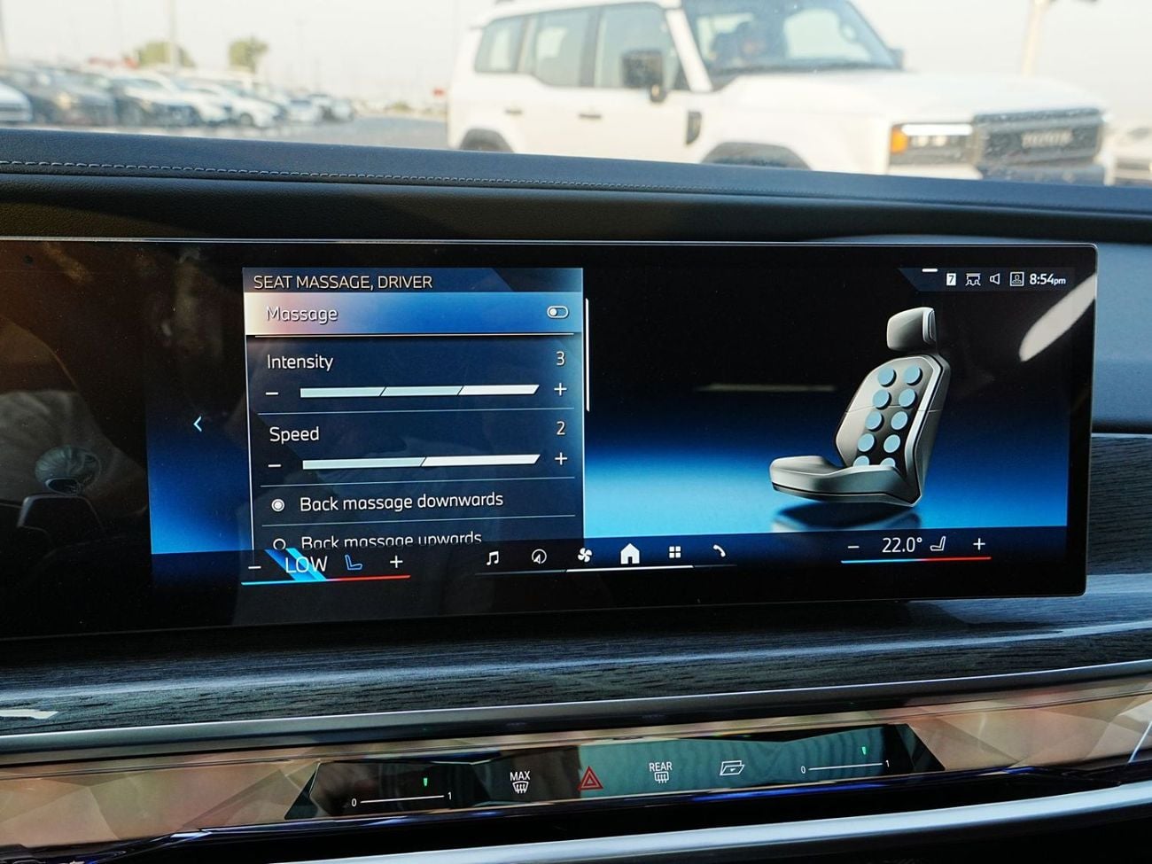 BMW 740i