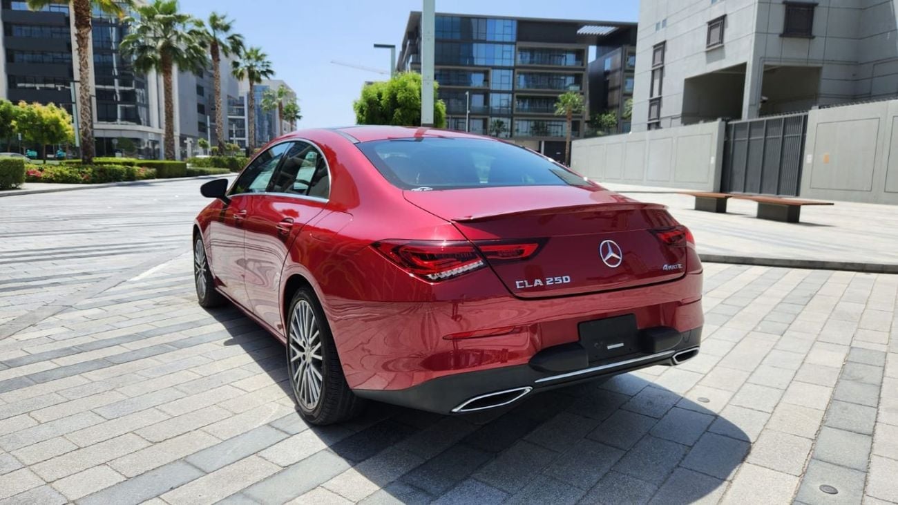 Mercedes Benz CLA250 Premium +