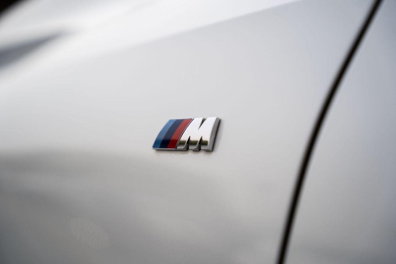 BMW X6 40i M SPORT 3.0L 2023 Full Service History GCC