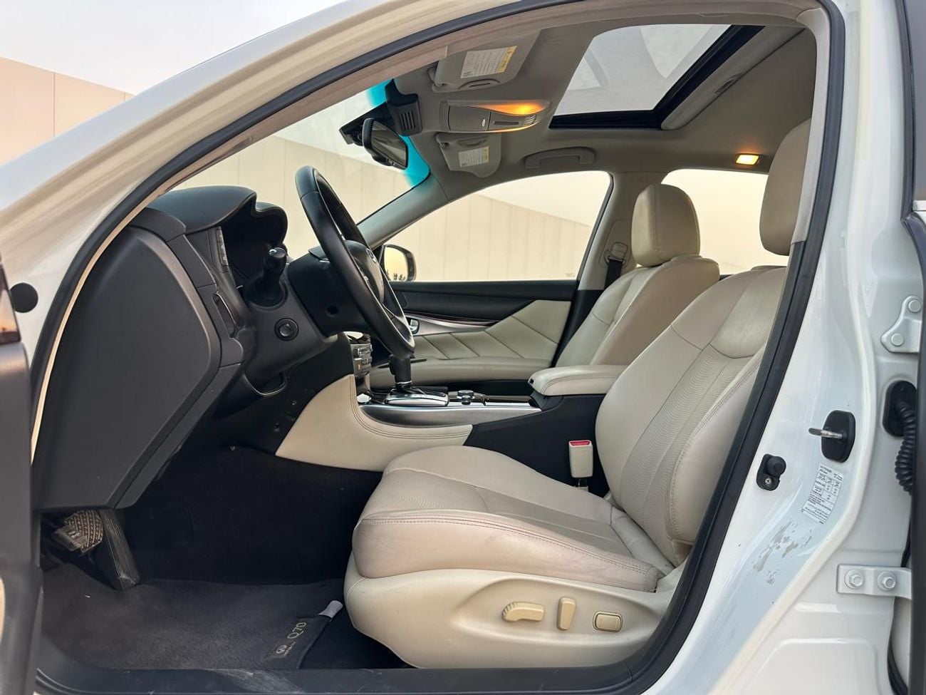إنفينيتي Q70 إكسيلنس