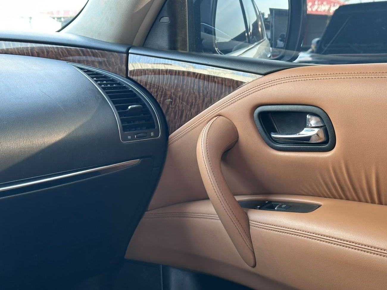 Nissan Patrol LE PLATINUM