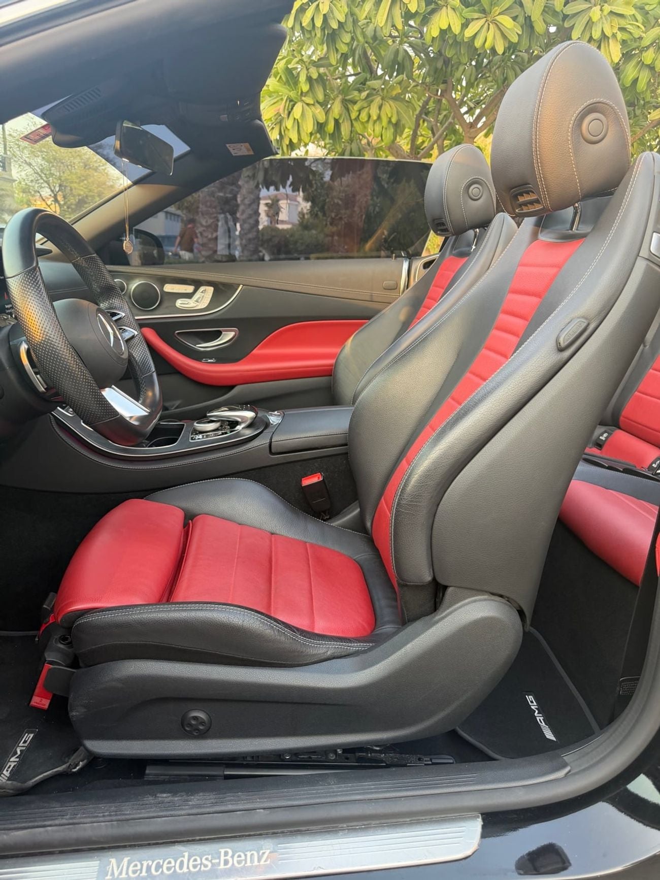 مرسيدس بنز E200 CABRIO