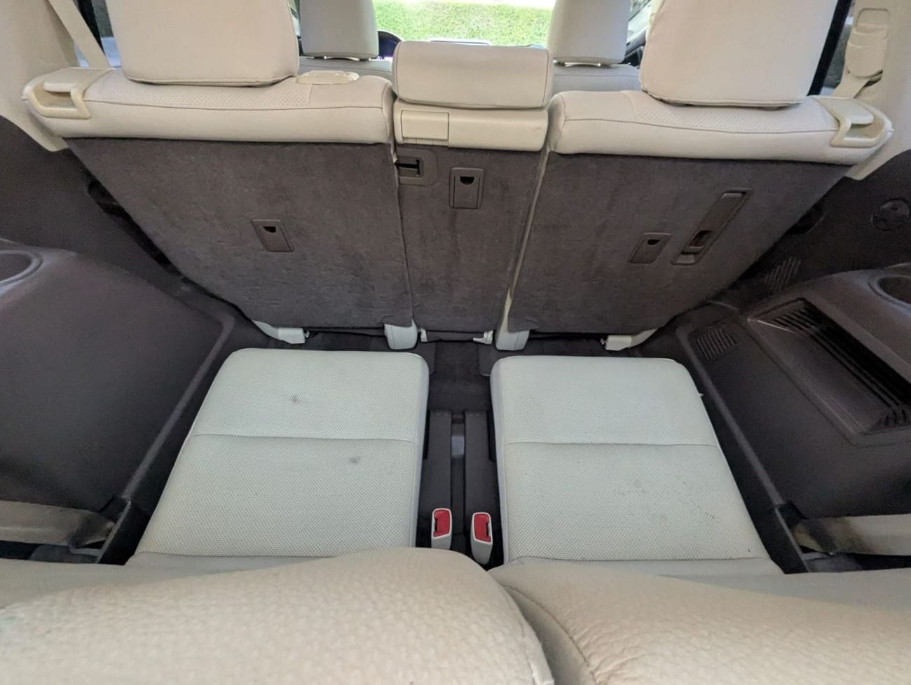 لكزس GX 460 PREMIER مواصفات خليجية، محرك V6، حالة داخلية وخارجية ممتازة
