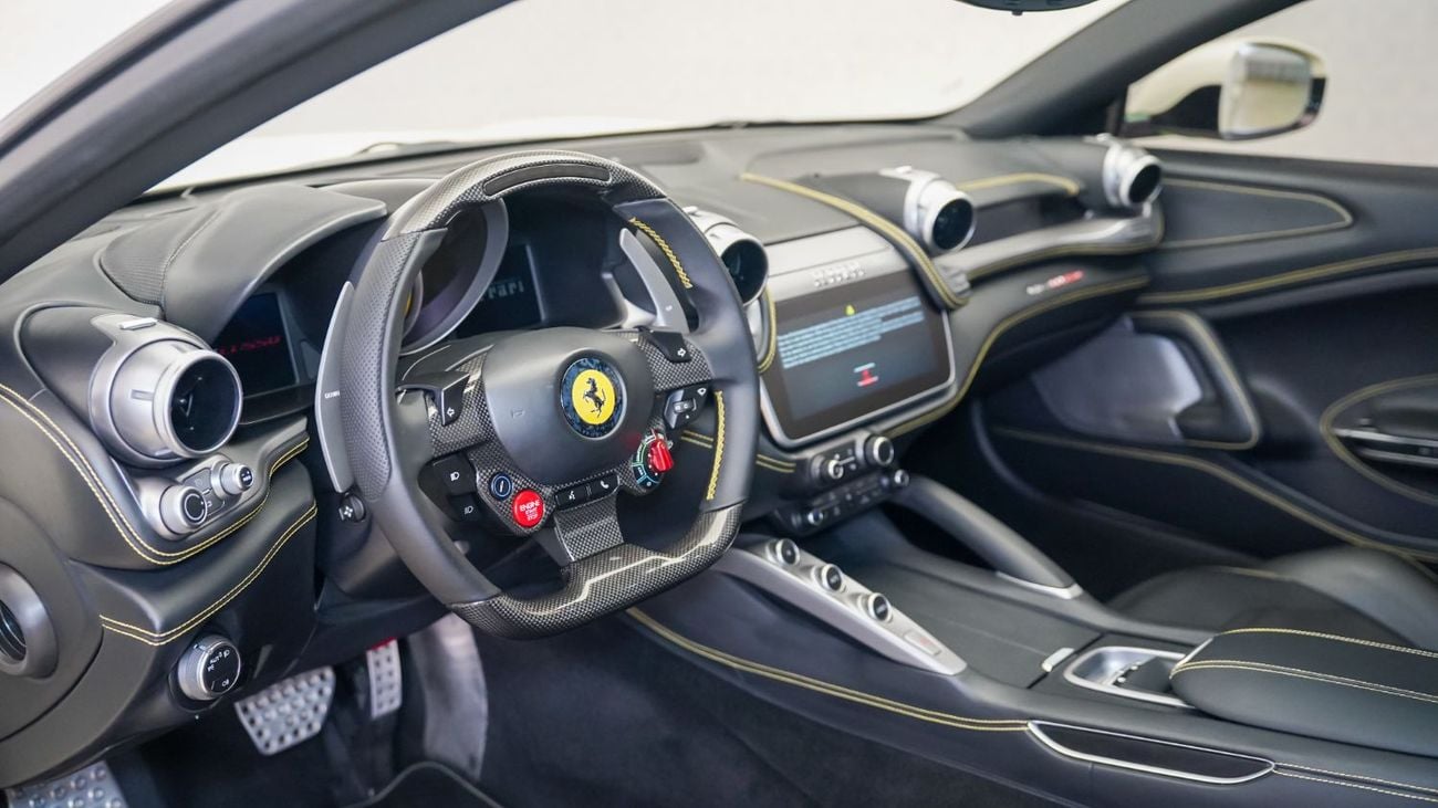 Ferrari GTC4