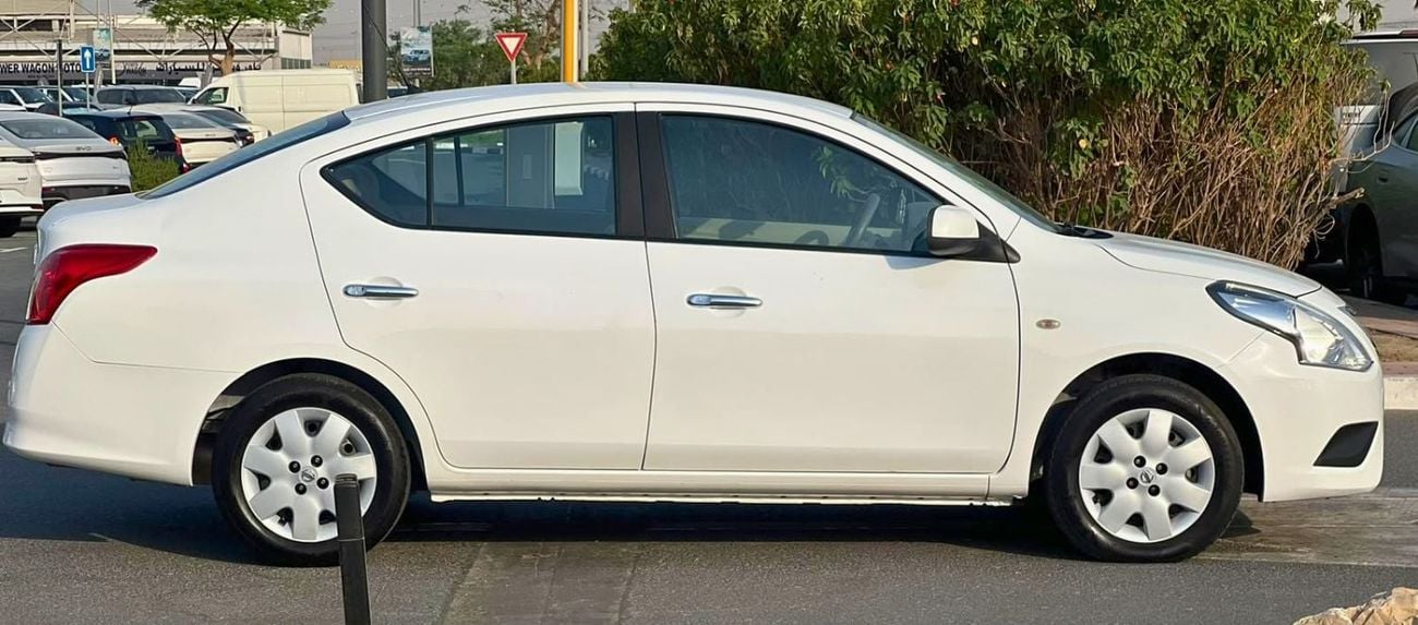 Nissan Sunny SV Nissan Sunny 2023 S GCC Specs Nissan Sunny 2023 S trim in excellent condition, GCC specification. Ec
