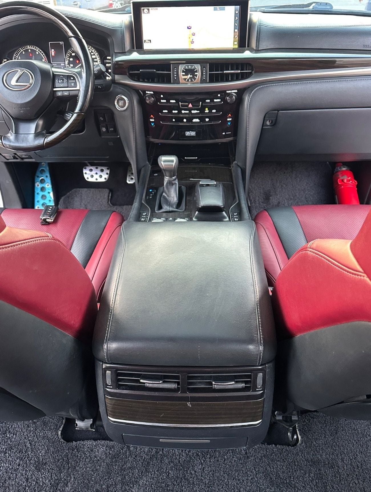 Lexus LX570 PLATINUM SIGNATURE