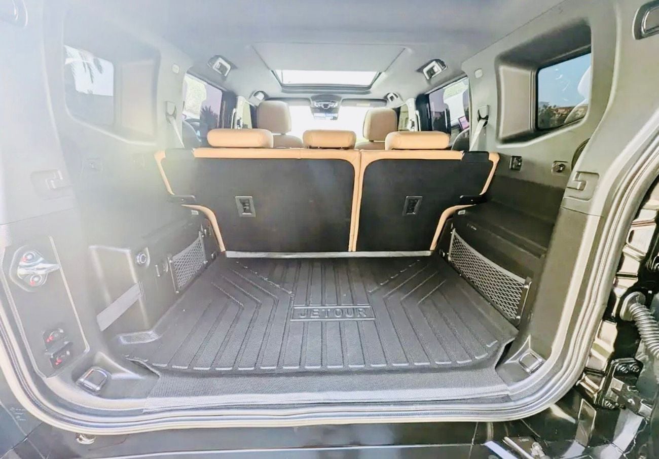 جيتور T2 2.5 L 4 cylinder petrol Automatic Gear 5 doors
