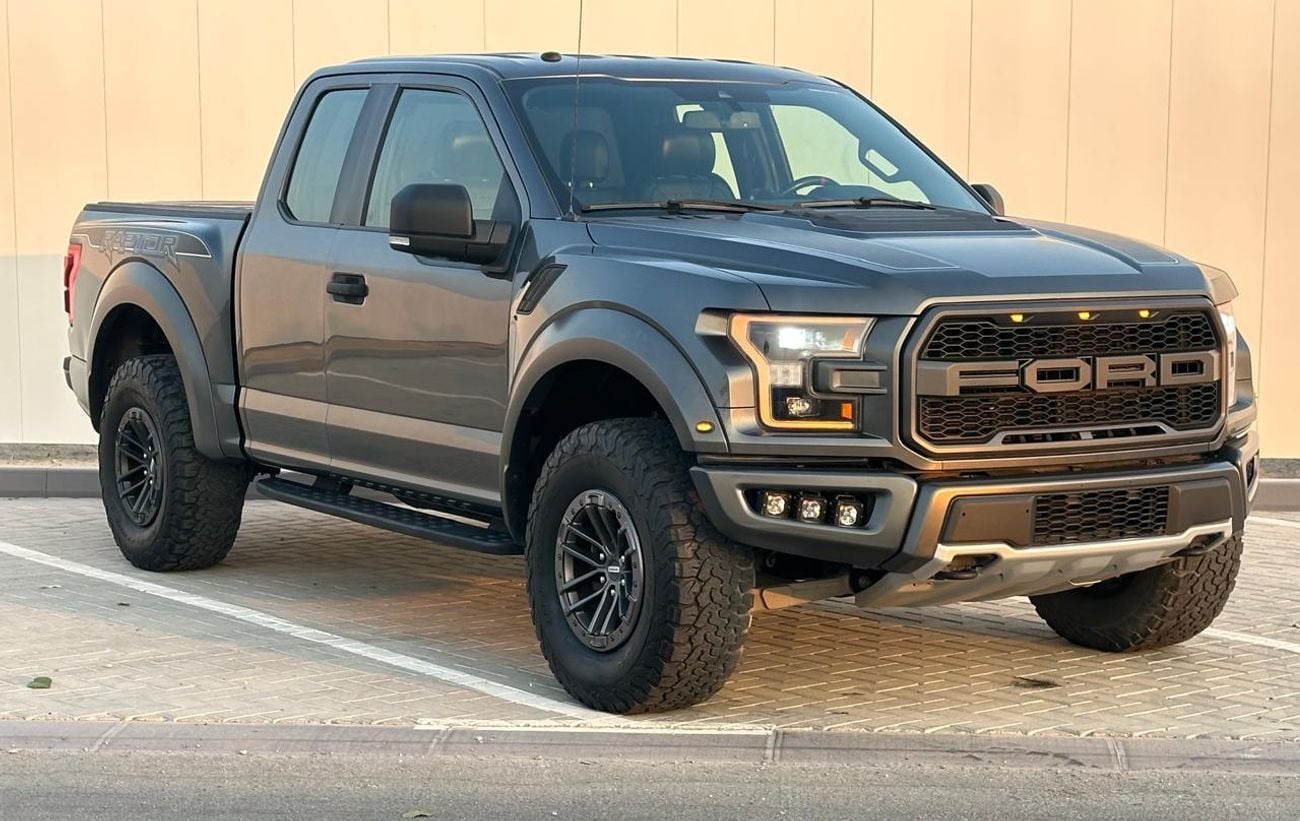 Ford F-150 RAPTOR SUPER CAB