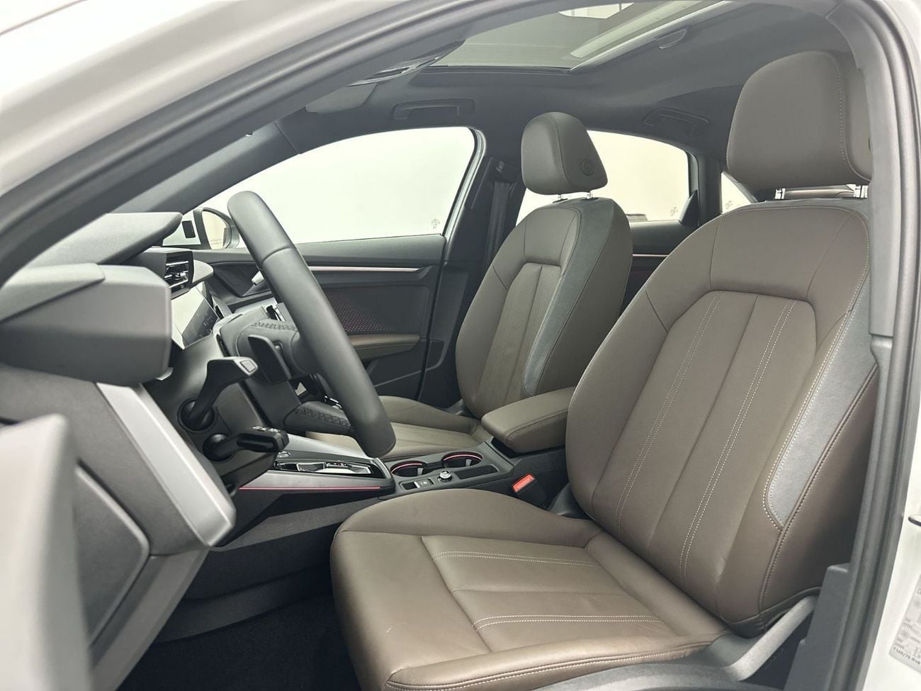 أودي A3 35 TFSI 1.4L A3 Sedan 35 TFSI 150hp (Ref# 71202)