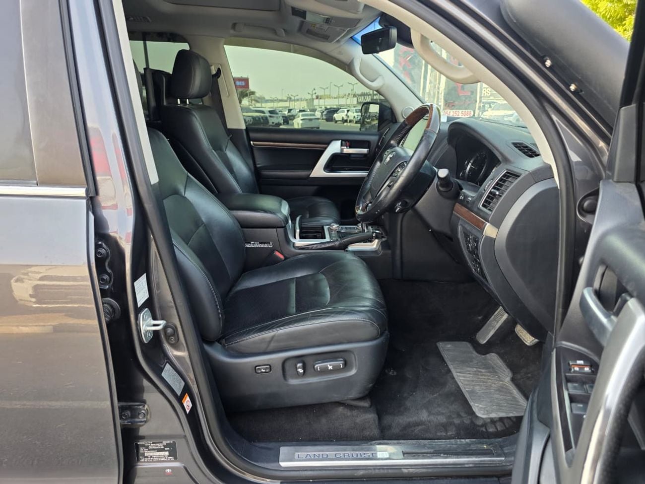 Toyota Land Cruiser diesel Sahara