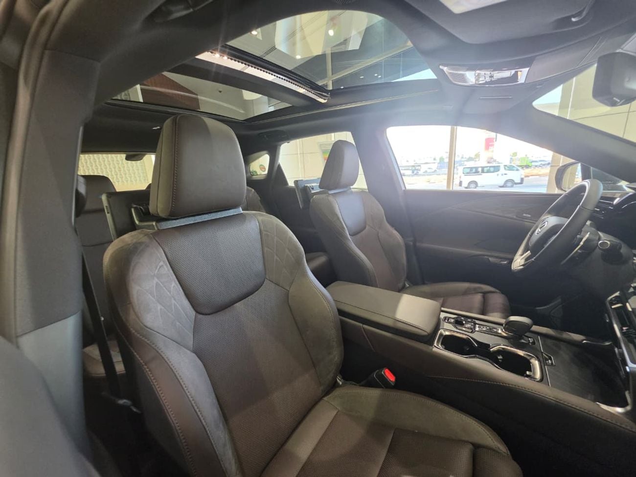 لكزس RX 350h PLATINUM