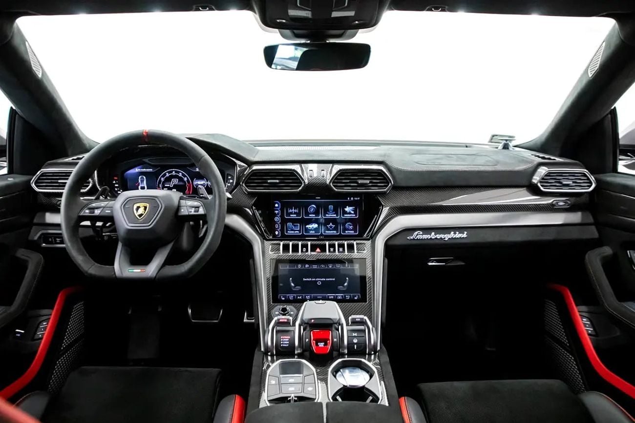 Lamborghini Urus PERFORMANTE | GCC | WITH WARRANTY AND SERVICE CONTRACT