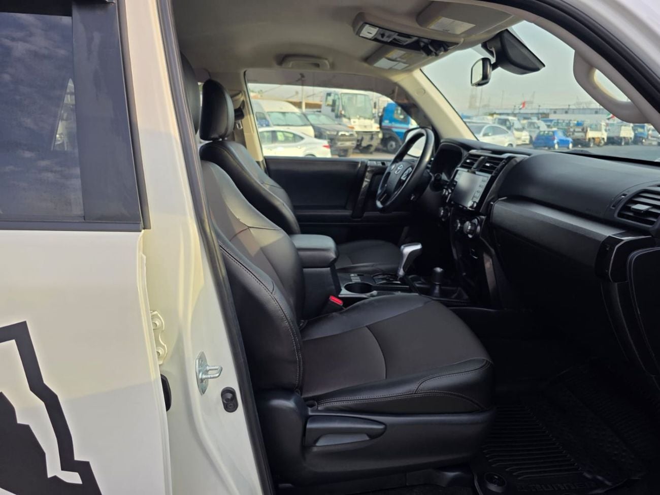 Toyota 4Runner LIMITED 4x4, Push button, leather seats and off road kits