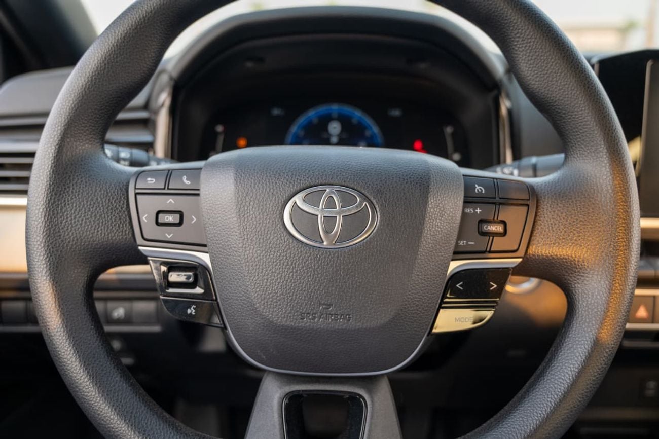 Toyota Camry LE 2.5L E 2026 MODEL GCC SPECS