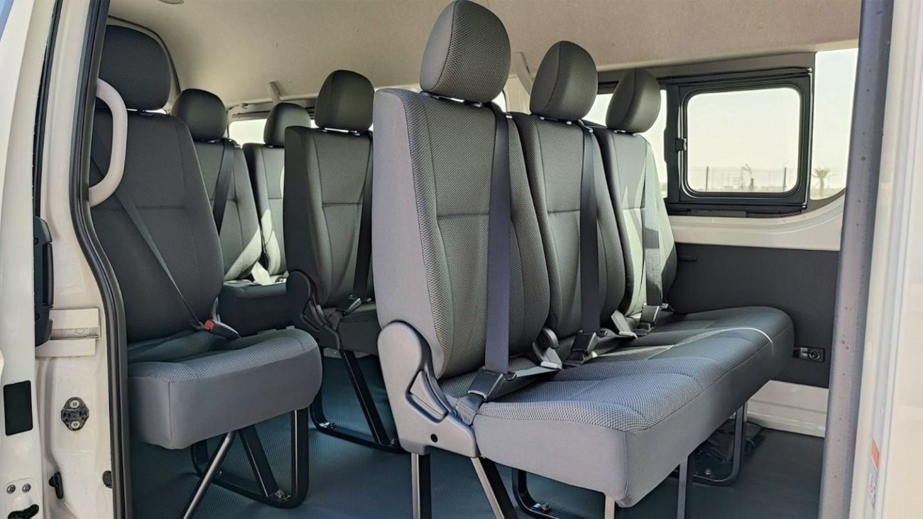 Toyota Hiace DLS - STANDARD ROOF TOYOTA HIACE 2.5L TURBO DIESEL 15 SEATER H.ROOF MT 2026