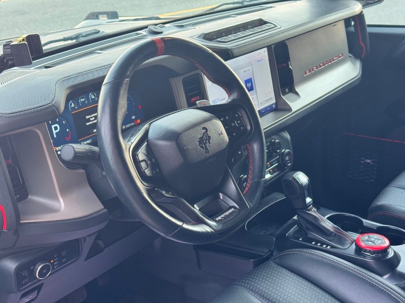 Ford Bronco RAPTOR / V6 3.0 TT / LOW MILEAGE / RADAR / LINE ASSEST / 360 CAMERA / ORIGINAL FOX SUSPENSION KIT