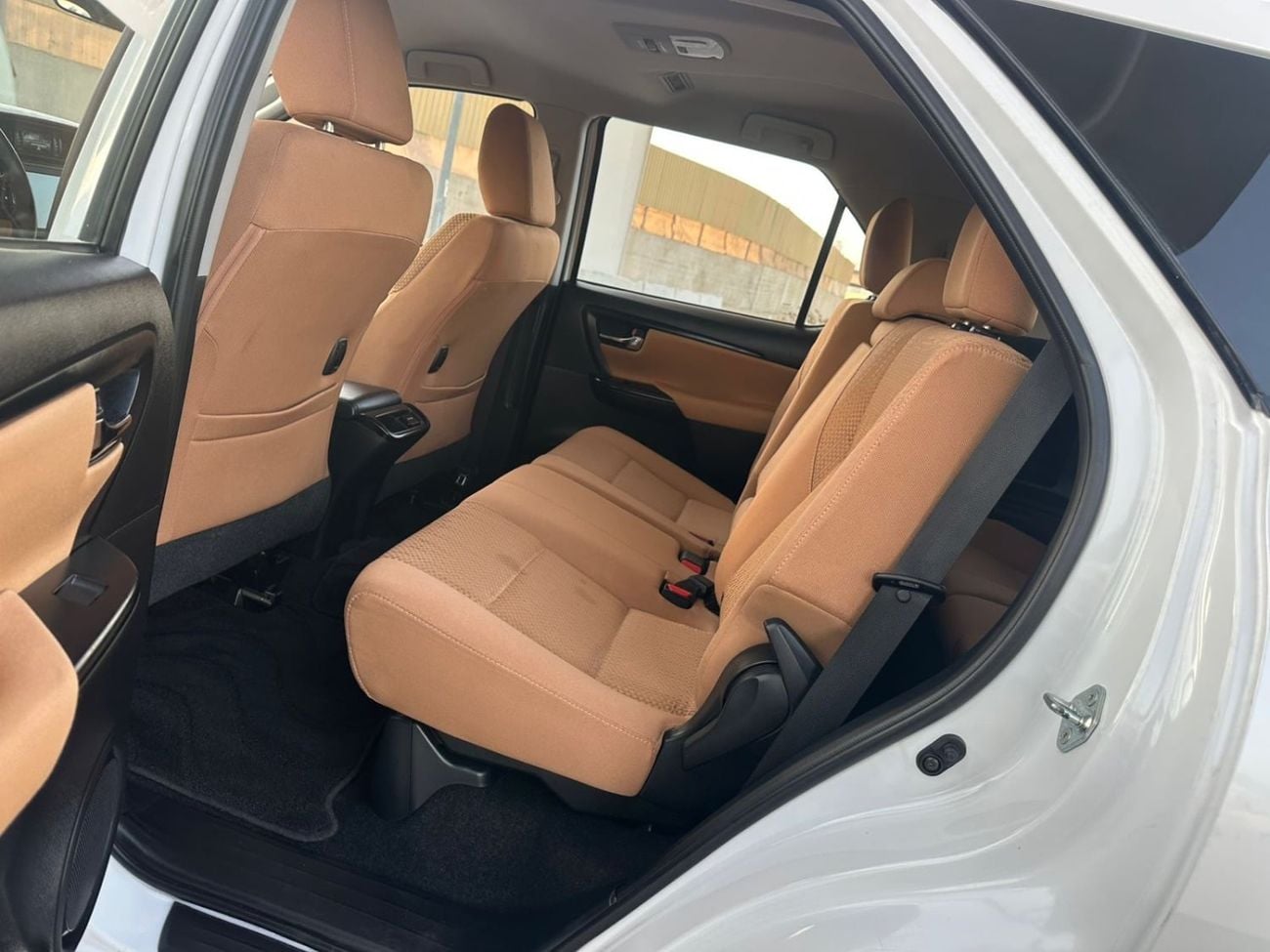Toyota Fortuner EXR Toyota Fortuner Model 2023 7 seats clean Good condition