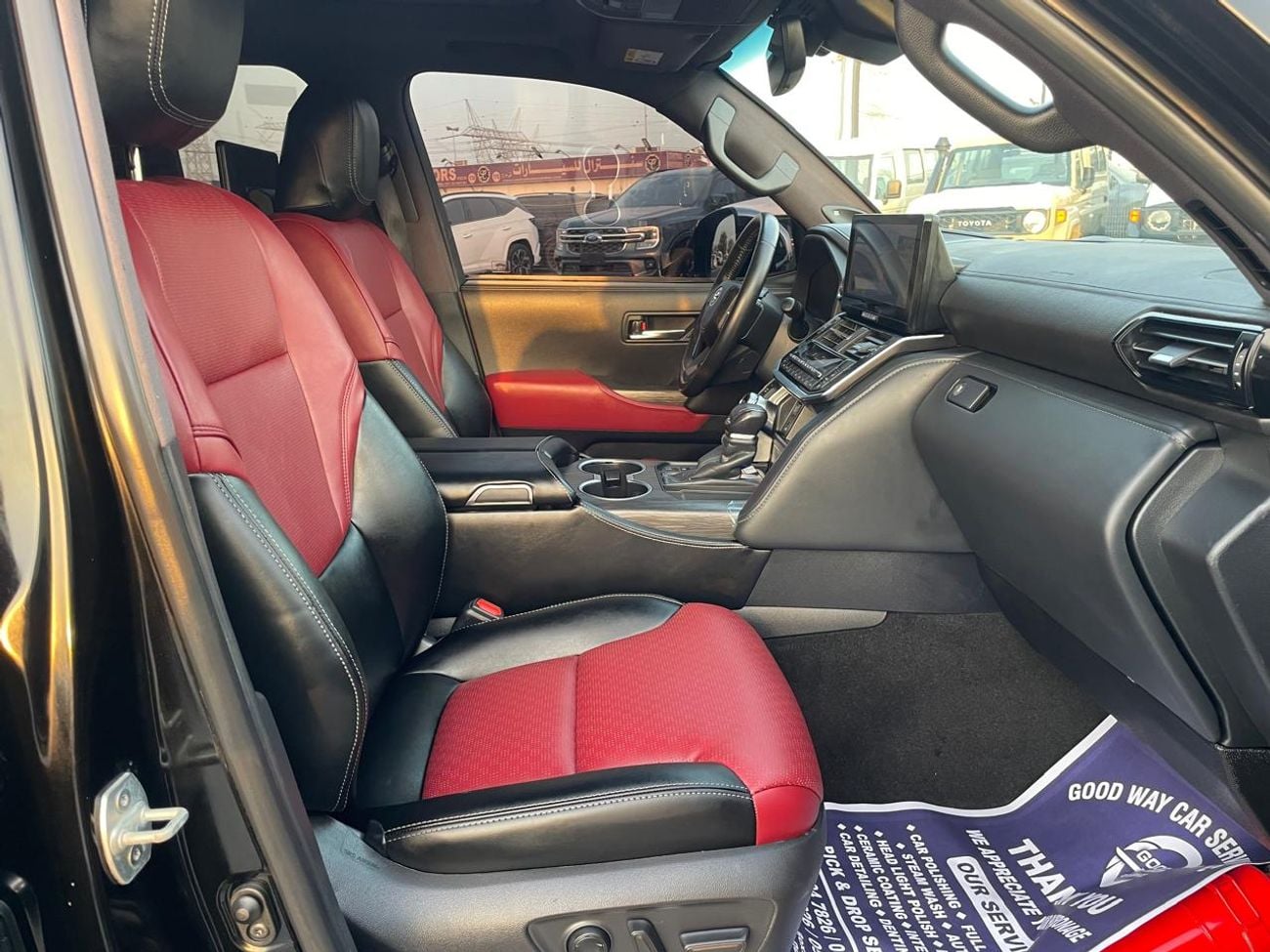 Toyota Land Cruiser VXR 2026 TOYOTA LAND CRUSIER VXR 3.5L TT - 409HP BLACK/RED