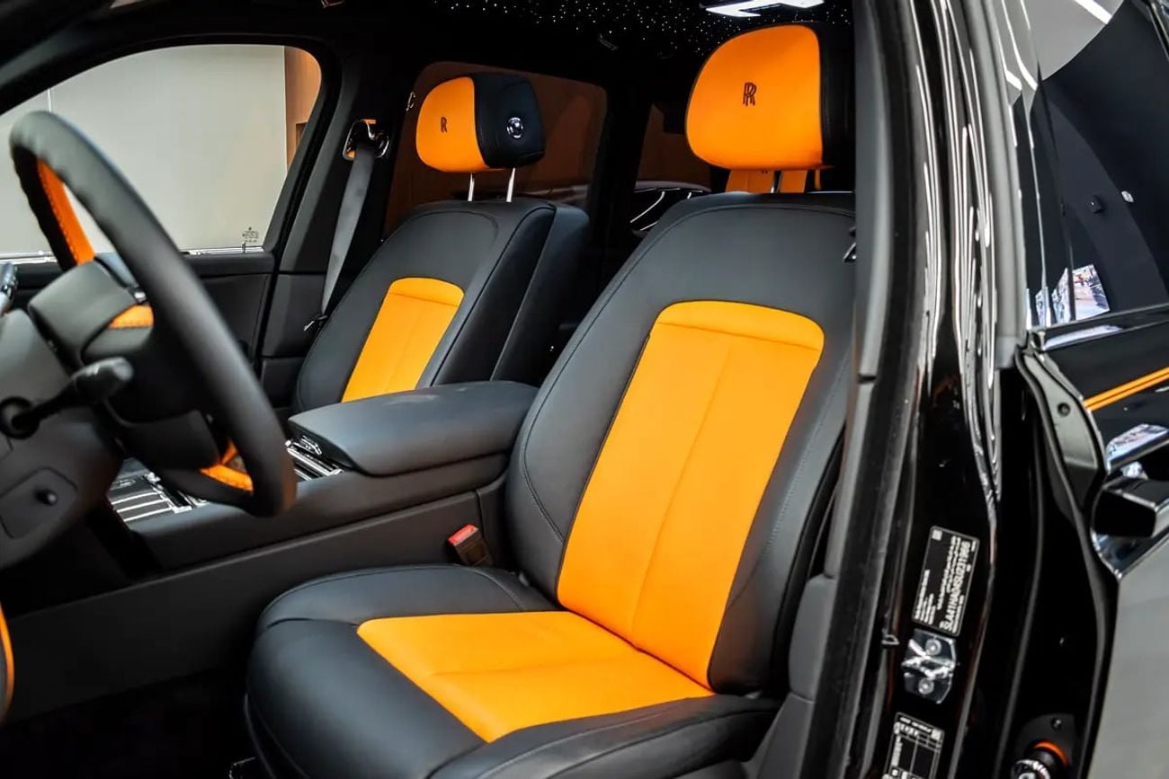 Rolls Royce Cullinan BLACK BADGE | GCC Specs | VIP SEATS | With Warranty and Service Contract