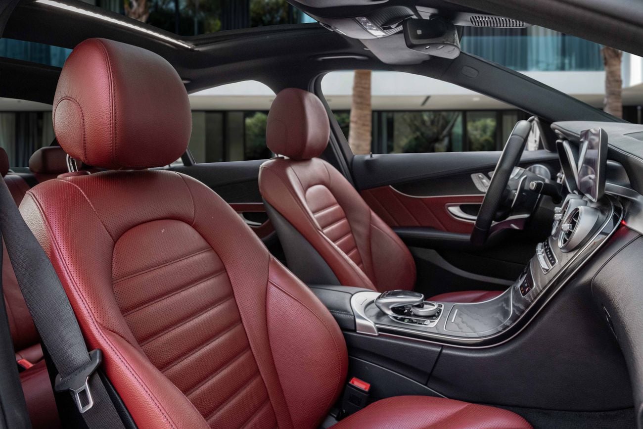 مرسيدس بنز سي 43 ايه ام جي AMG SPORT | 2,742 P.M | 0% Downpayment | Agency History!