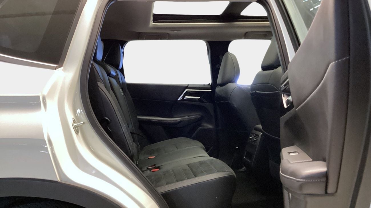 Mitsubishi Outlander GLX MIDLINE | Guaranteed Warranty | 0 Down Payment
