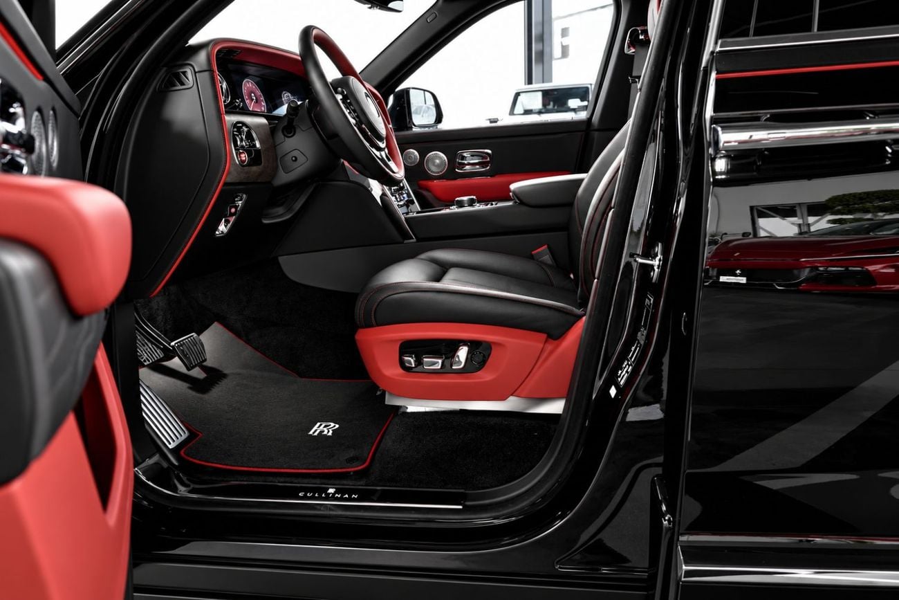 Rolls Royce Cullinan SILVER BADGE Export Price