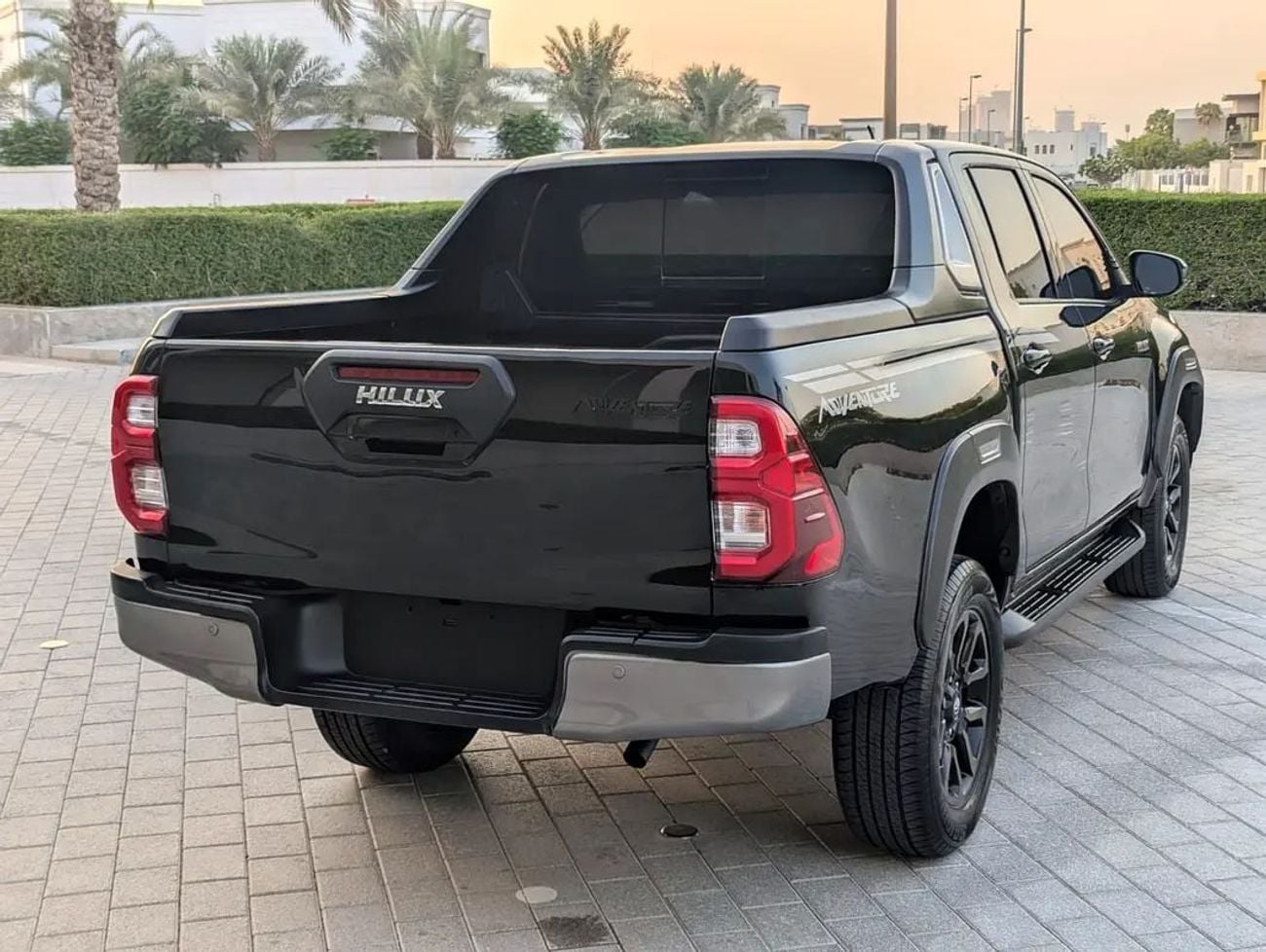 Toyota Hilux ADVENTURE Toyota Hilux Adventure 2020 GCC Specs Facelifted 2025 V4 2.7L Interior and Exterior well-maintained