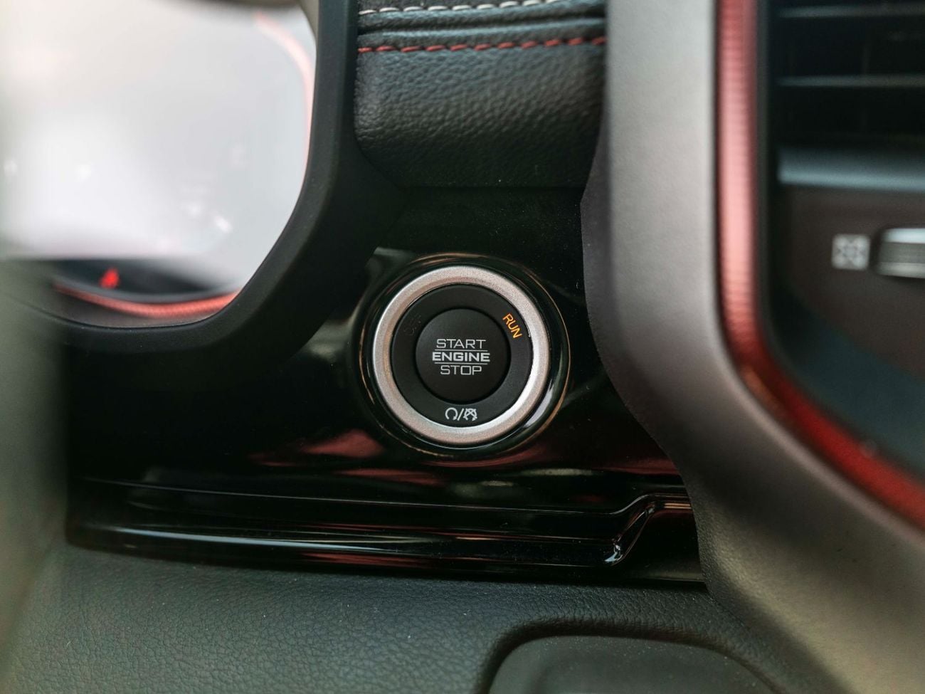 RAM 1500 REBEL CREW