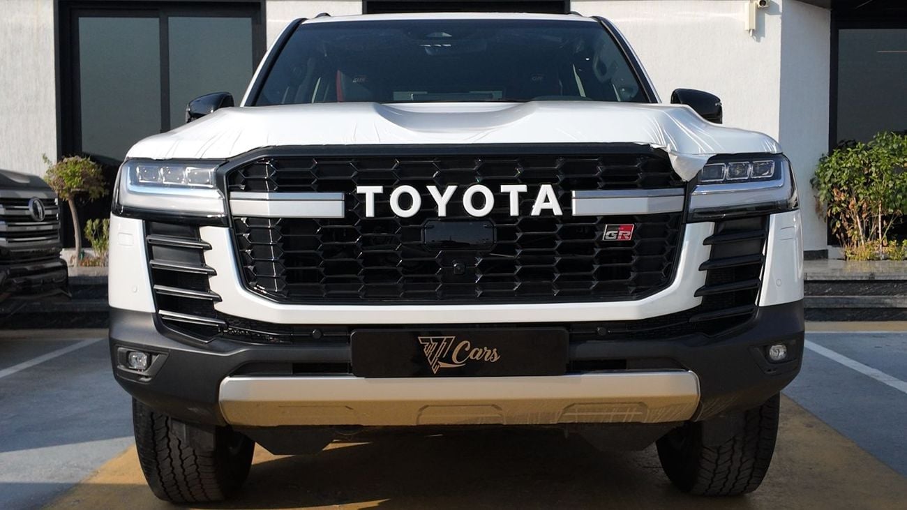 تويوتا لاند كروزر GR SPORT Hybrid
