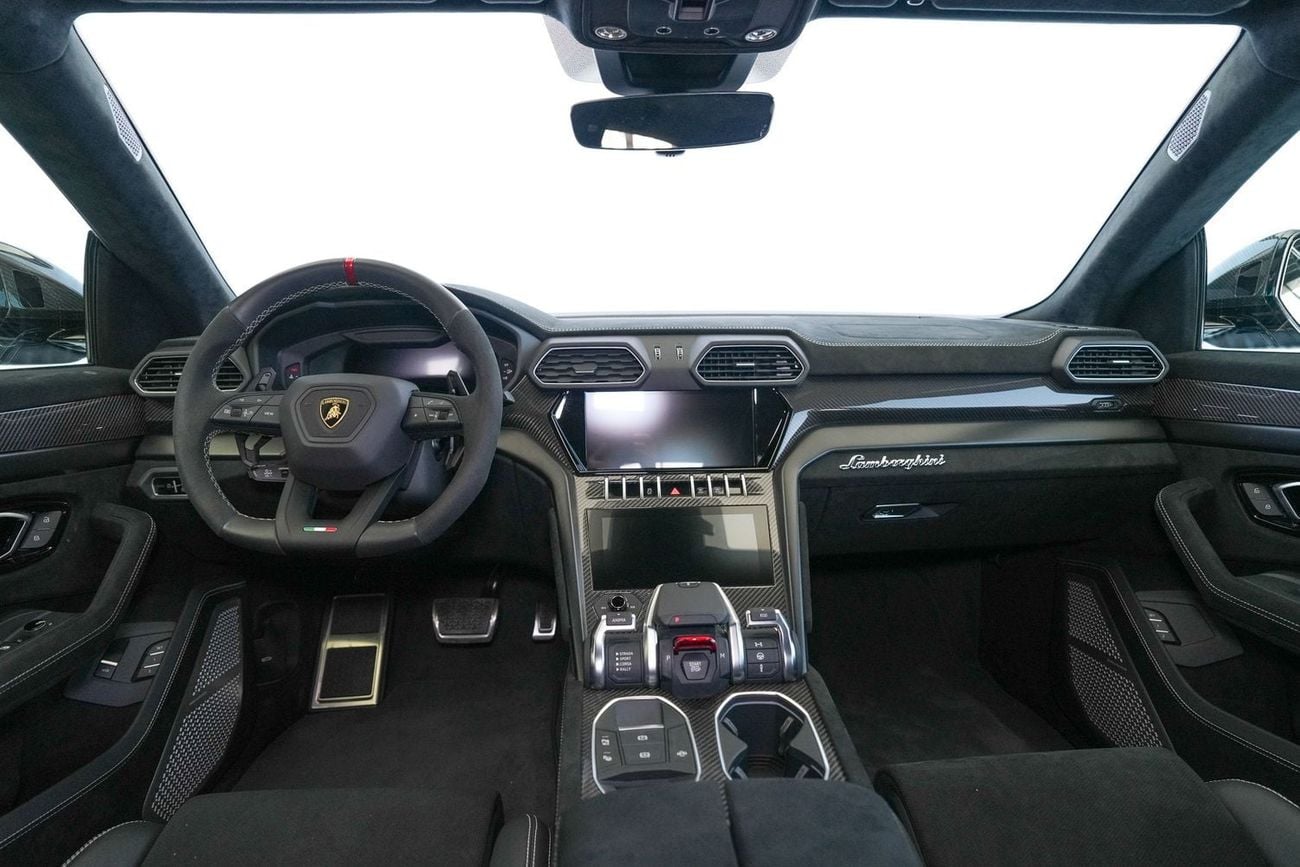 لامبورغيني اوروس PERFORMANTE